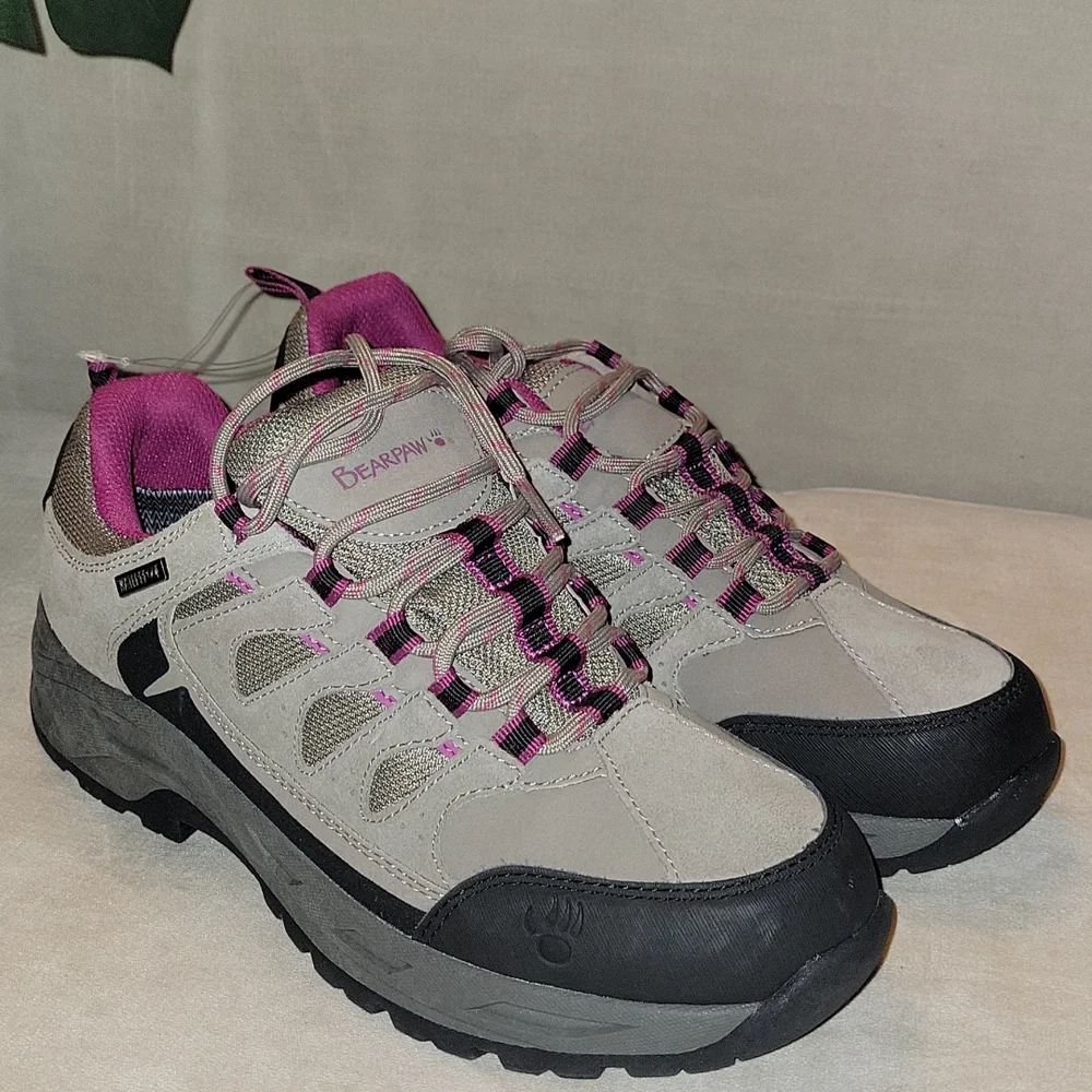 BEARPAW Women's Hiking Boots - Picture 8 of 8